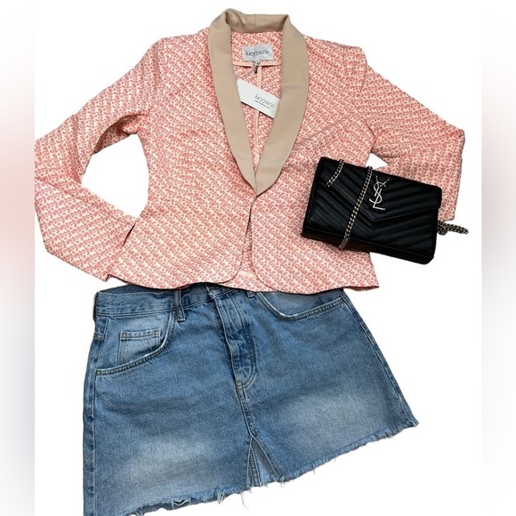 Lucy Paris Jackets & Blazers - Lucy Paris Front Coordinating Clasp Front Sport Blazer/ Coat